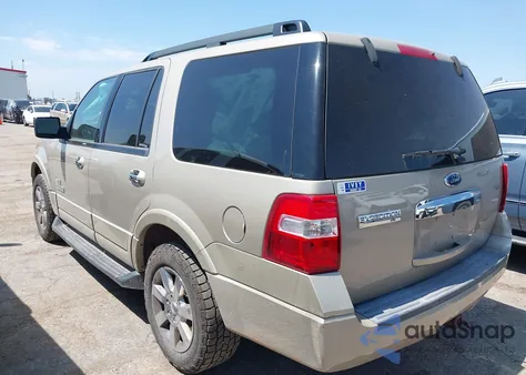 2008 Ford Expedition Xlt z USA, uszkodzony, nr VIN 1FMFU155X8LA24563